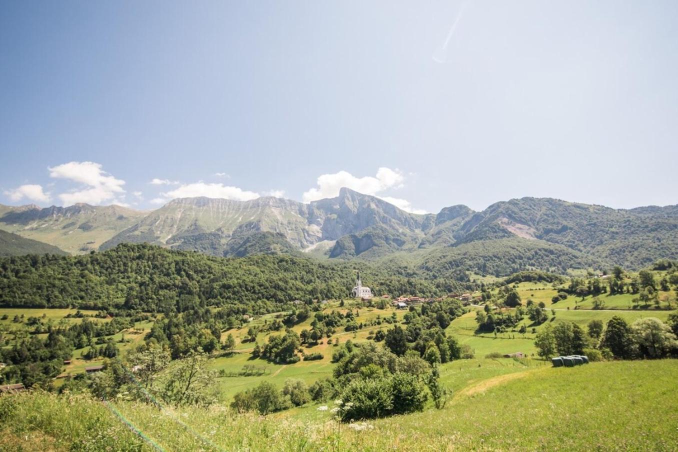 Apartma Luna With Mountain View Kobarid Exterior photo